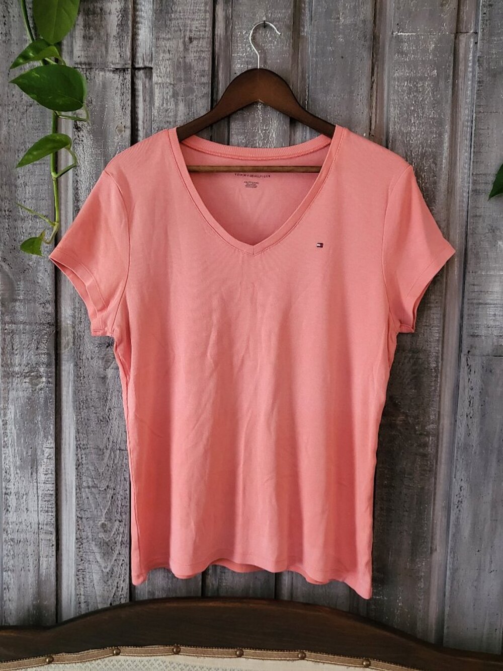 Tommy Hilfiger Pink Coral V-Neck T-Shirt Short Sleeve Women Size XXL